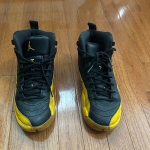 Air Jordan 12Retro  University Gold Sneakers 6.5Y